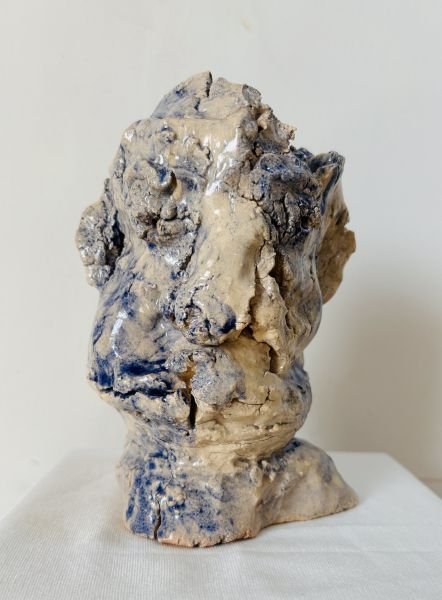 The Statue of the Ousted Leader